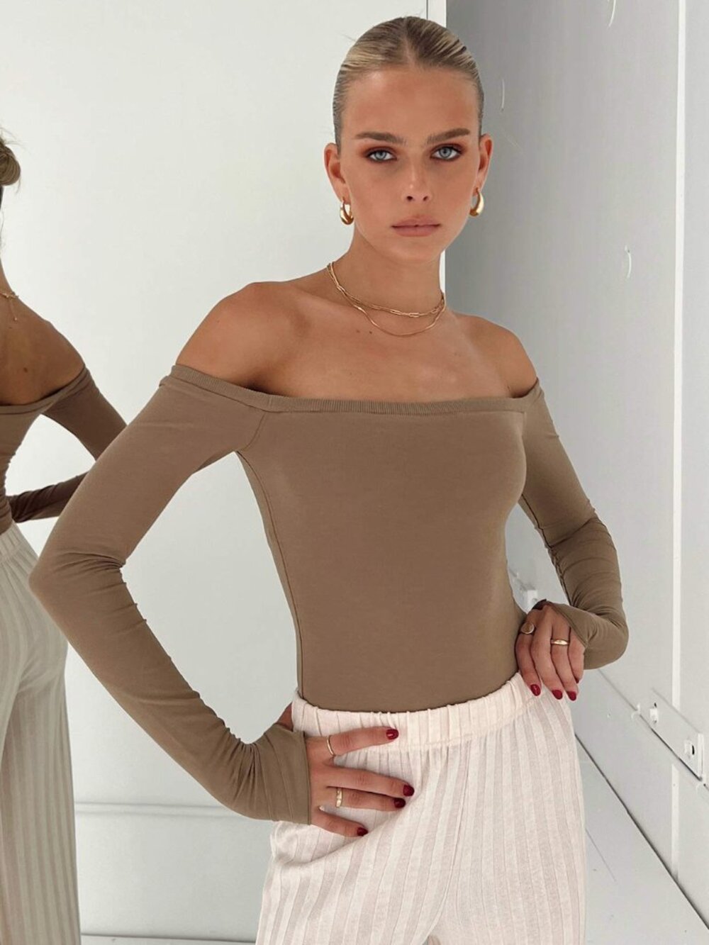 Princess Polly Weaver Off Shoulder Longsleeve Bodysuit | Size: US 2